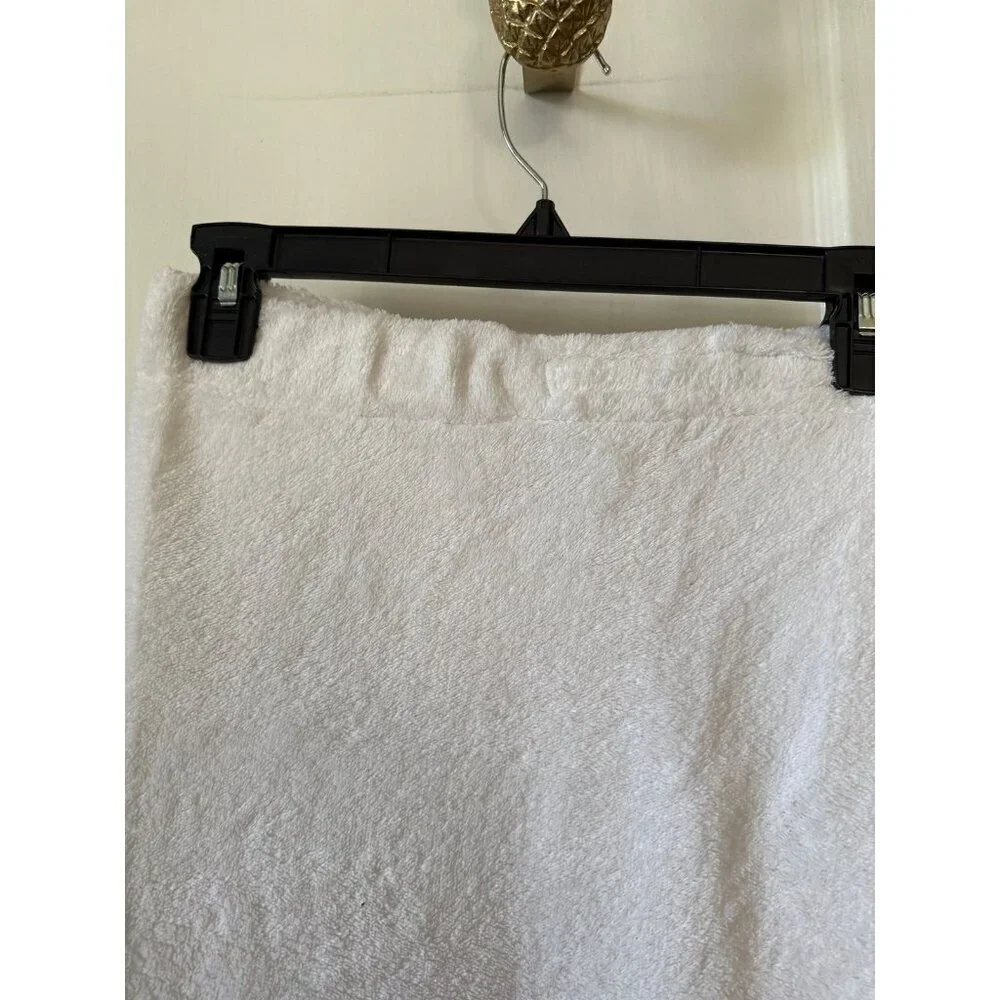 One size fits most white towel skirt